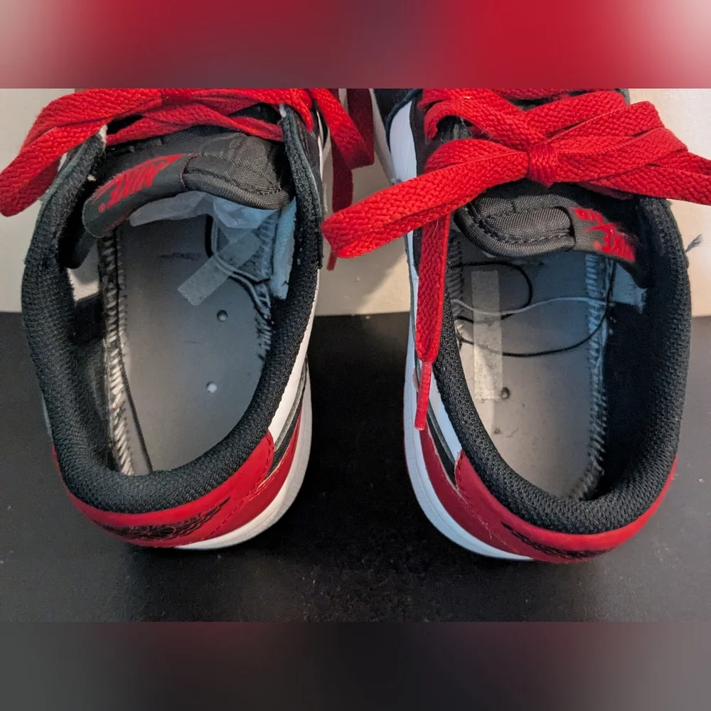 Nike Air Jordan 1 Retro Low OG Black Toe